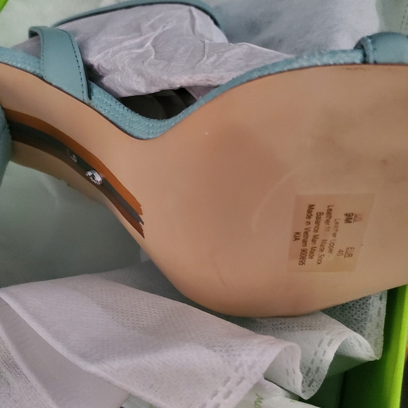 Sam Edelman Kia Sandals - Picture 9 of 12